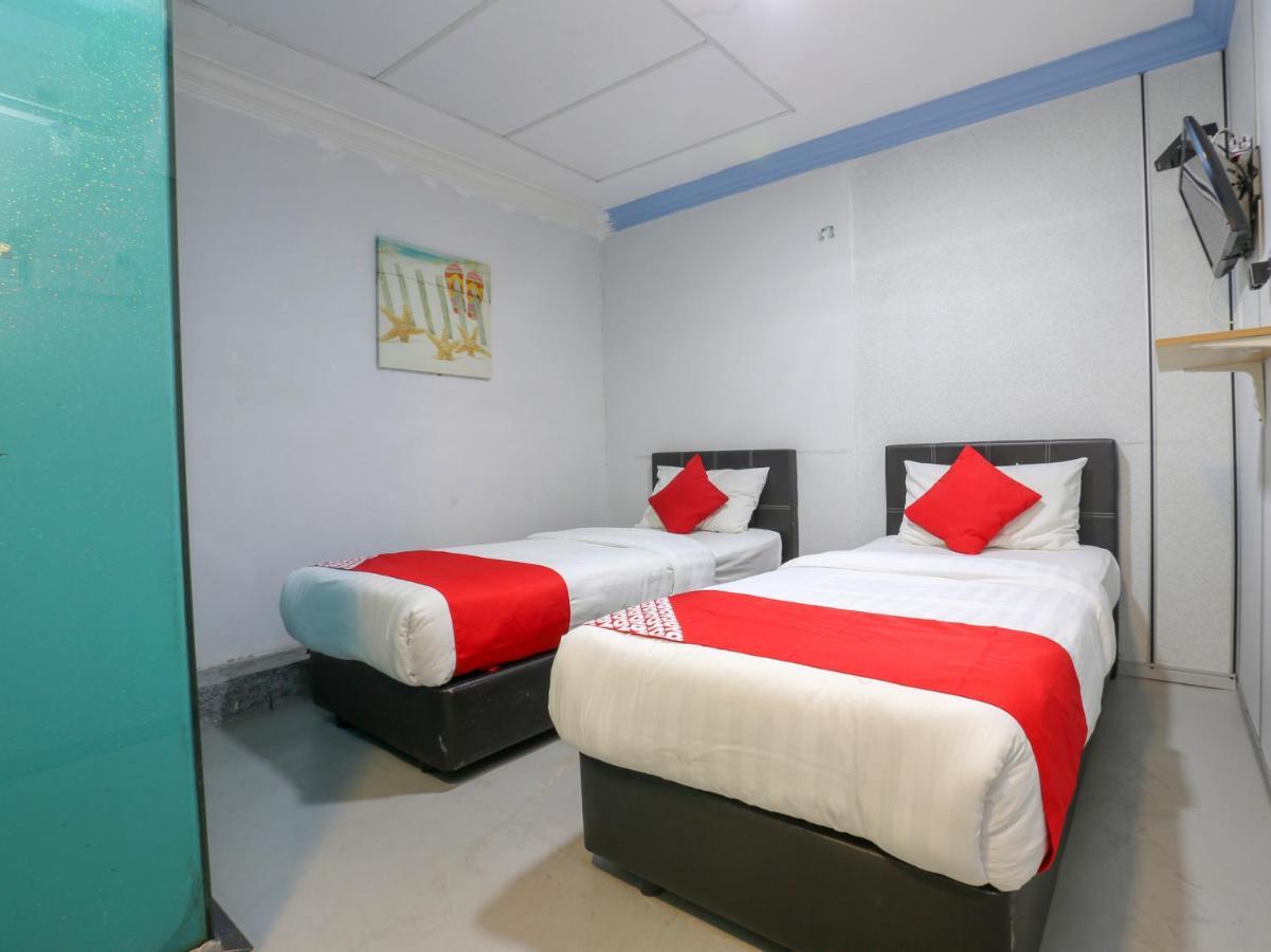 Oyo 90126 Pen U Cottages Dungun Extérieur photo