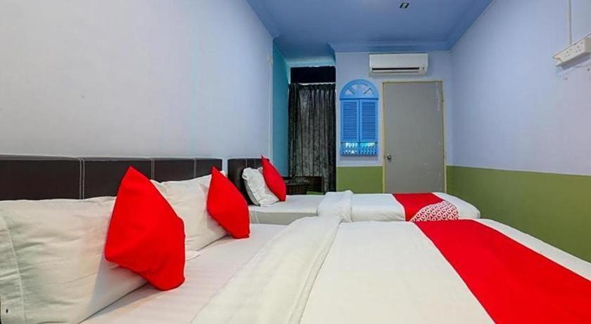 Oyo 90126 Pen U Cottages Dungun Extérieur photo